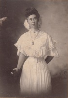 Helen Pellett Portrait 1905